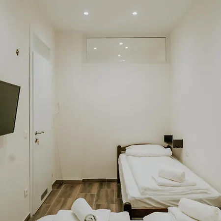 & Rafting Boracko Jezero Daire