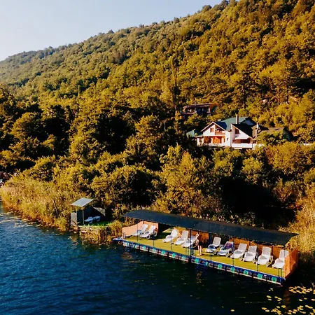 & Rafting Boracko Jezero *