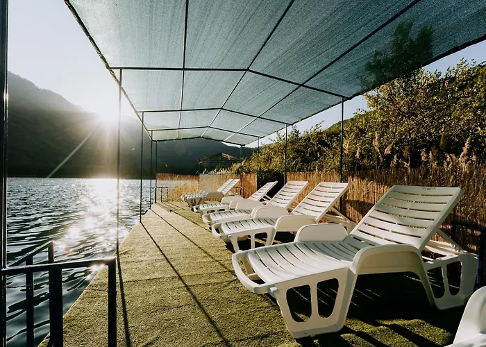 & Rafting Boracko Jezero